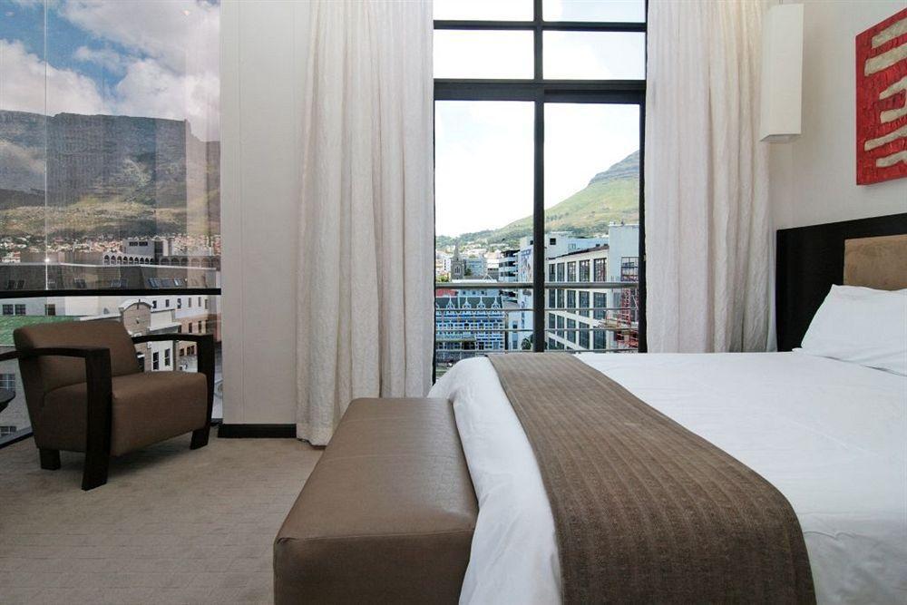 Urban Chic Boutique Hotel & Cafe Cape Town Oda fotoğraf